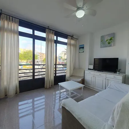 Alquilaencanarias 1 * El Medano (Tenerife)